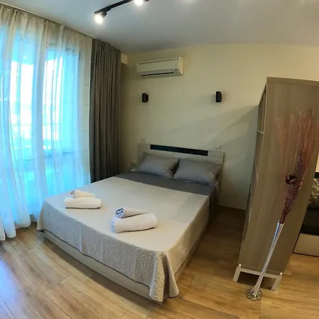 アパート Salt ポモリエ